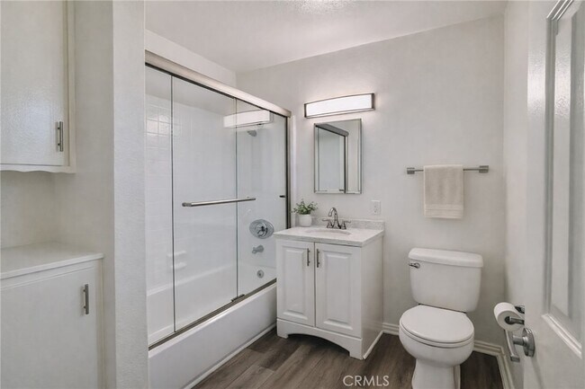 Foto del edificio - 1835 W Crestwood Ln