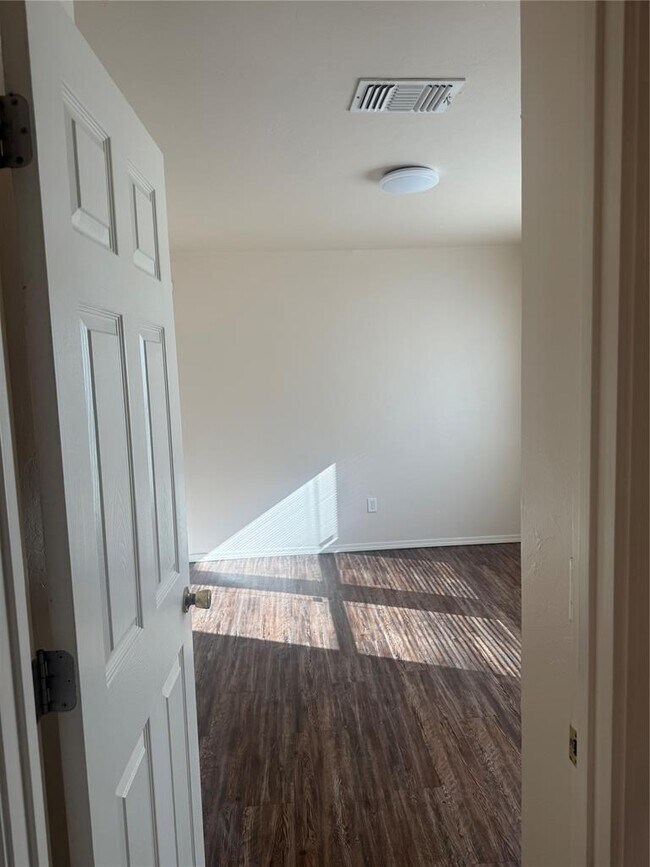 Foto del edificio - 1609 NW 150th Terrace