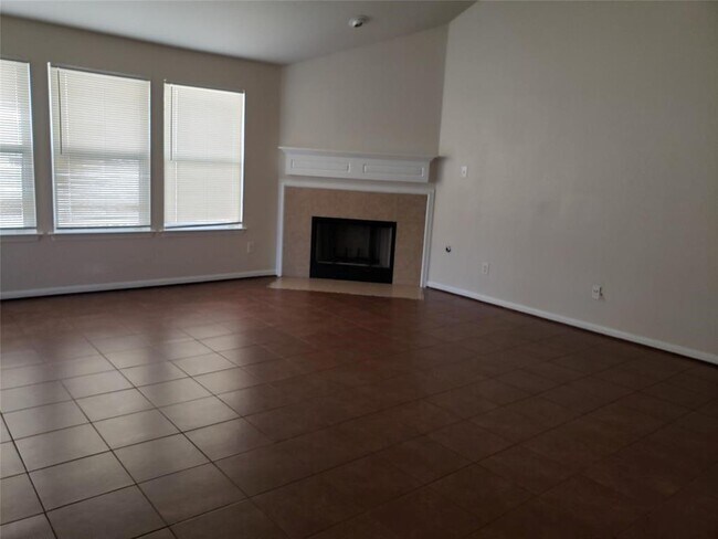 Building Photo - 12523 Taylorwood Ln