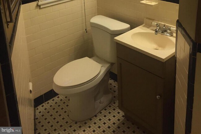 Foto del edificio - 106 Denison St