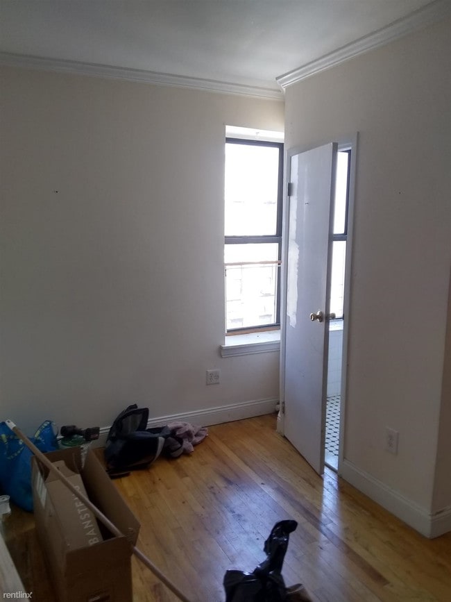 Building Photo - 1 br, 1 bath Apartment - 224 S 3rd St