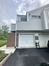 Building Photo - 101 Mary Ann Ct