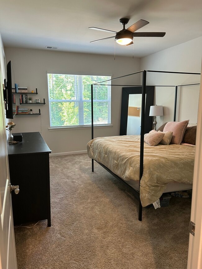 Building Photo - 6021 Caprera Way