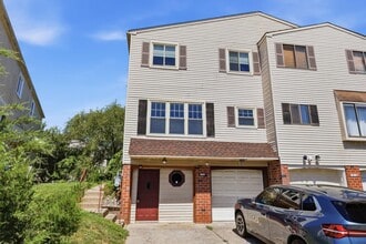 Building Photo - 1514 Marcy Pl