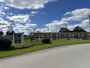Building Photo - Osprey Cove South Apartments