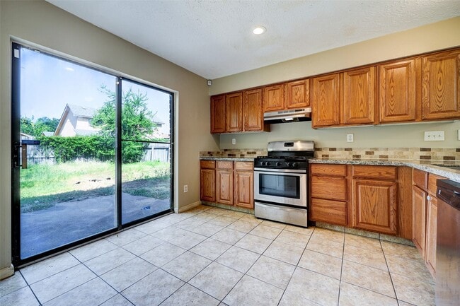 Foto del edificio - 10731 Staghill Dr