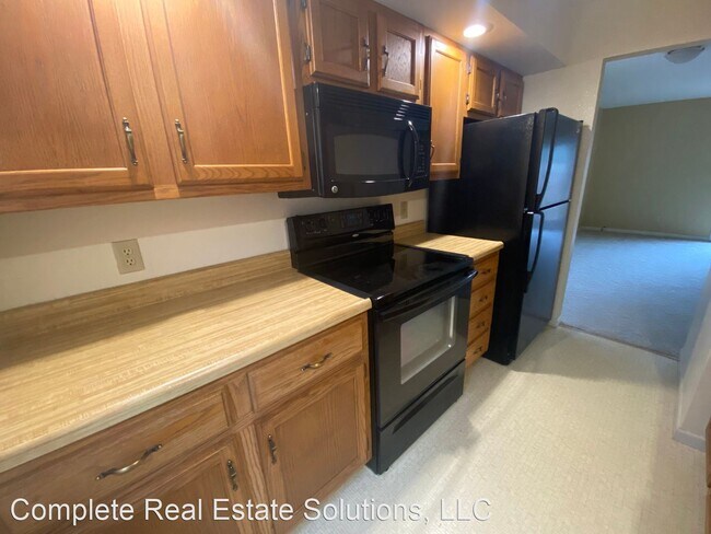 Building Photo - 2 br, 1.5 bath House - 1947 Bonnie Ct.