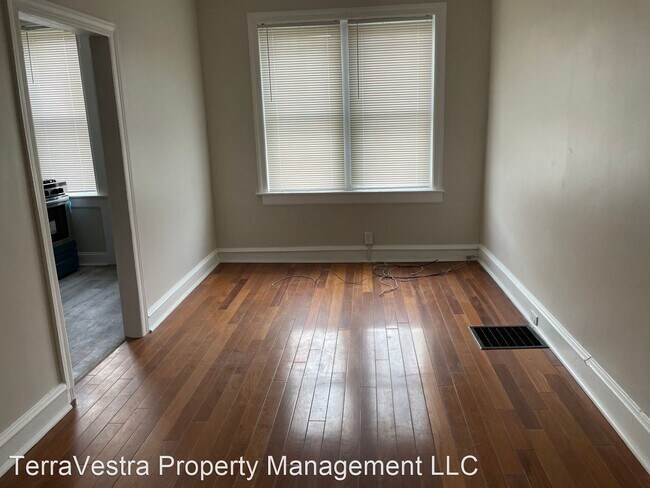 Building Photo - 3 br, 1 bath House - 1612 Crosslynne