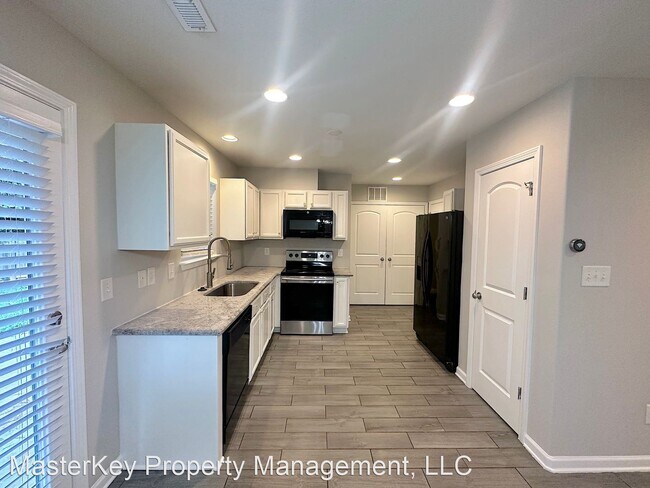 Building Photo - 3 br, 2.5 bath House - 2744 Maybrook Crossing