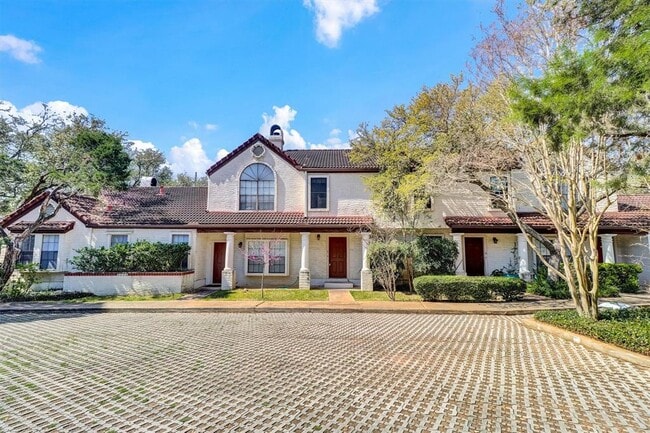 Building Photo - 5606 Bonnell Vista St