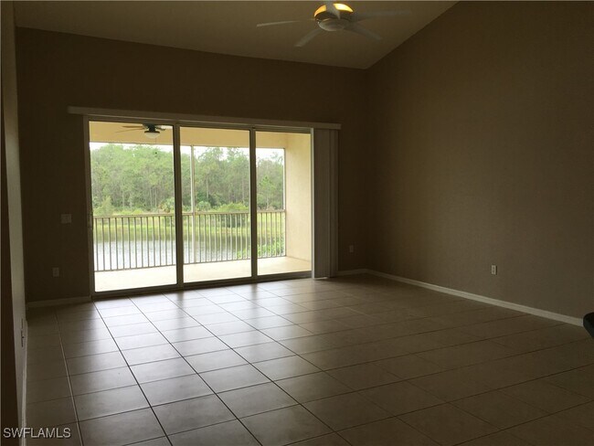Building Photo - 11002 Mill Creek Way