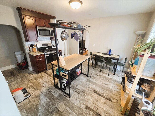 Foto del edificio - 55 Gorham St