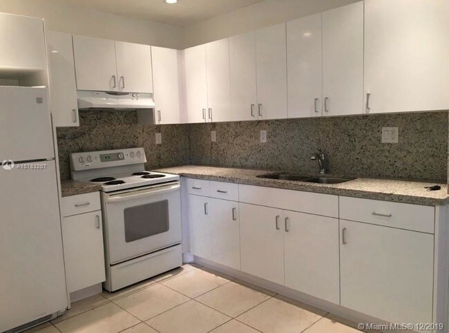 Foto del edificio - 710 SW 114th Ave