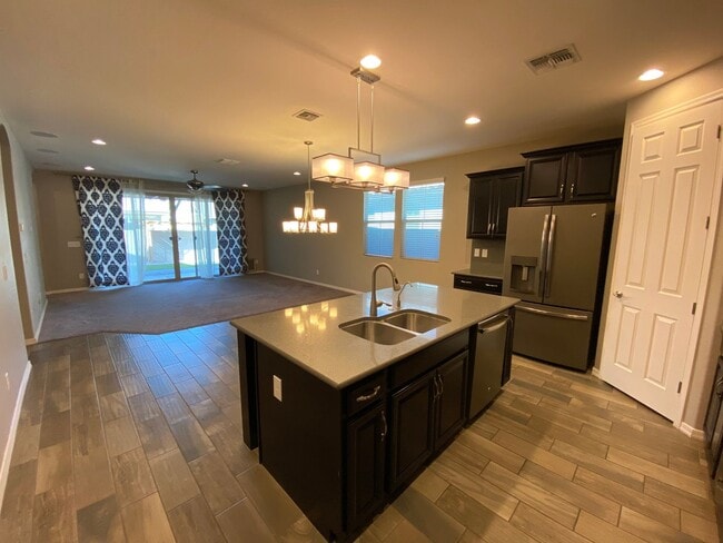 Foto del edificio - Exceptional Cooley Station Rental: 3-Bed, ...