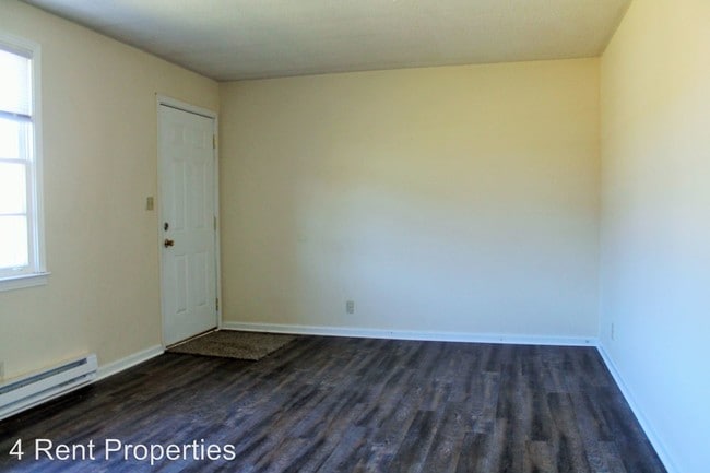 Building Photo - 120 Tandy Dr