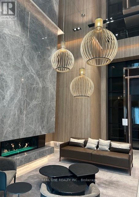 Photo du bâtiment - 252 Church St