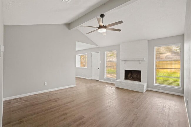 Building Photo - 4807 Hickorygate Dr