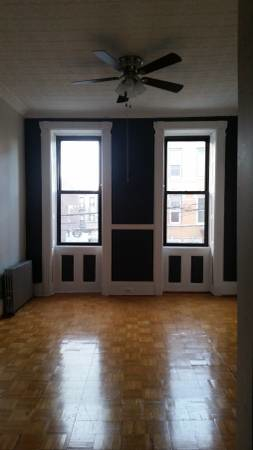 Building Photo - 1578 Dekalb Ave