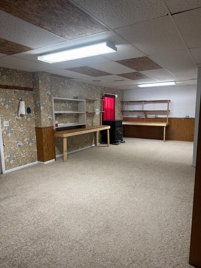 Building Photo - 1004 W Rochester Ave