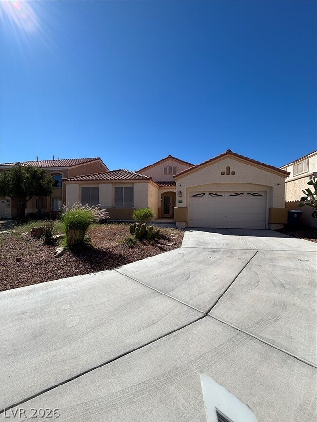 Foto del edificio - 1601 Tranquil Meadows Ln