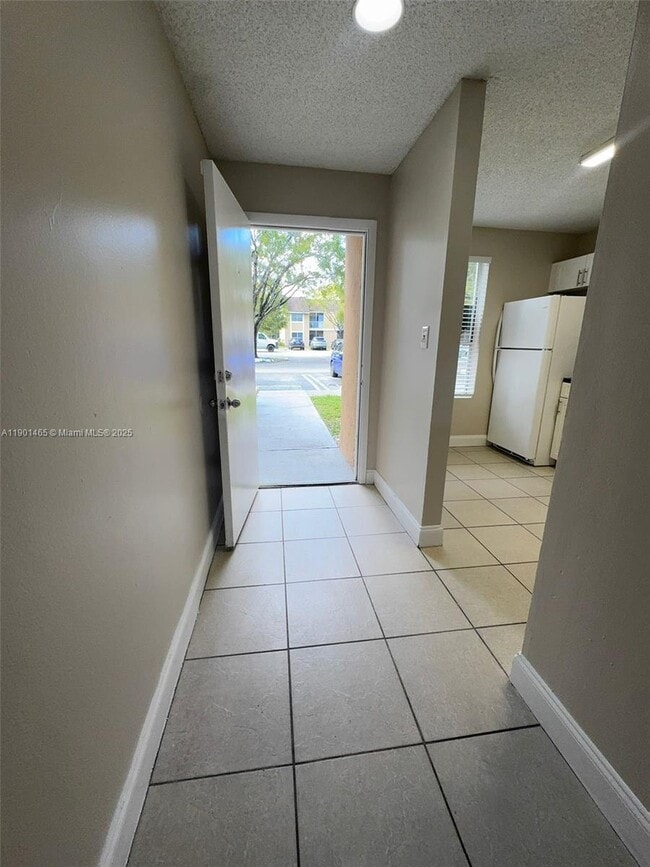 Foto del edificio - 2173 SW 80th Terrace