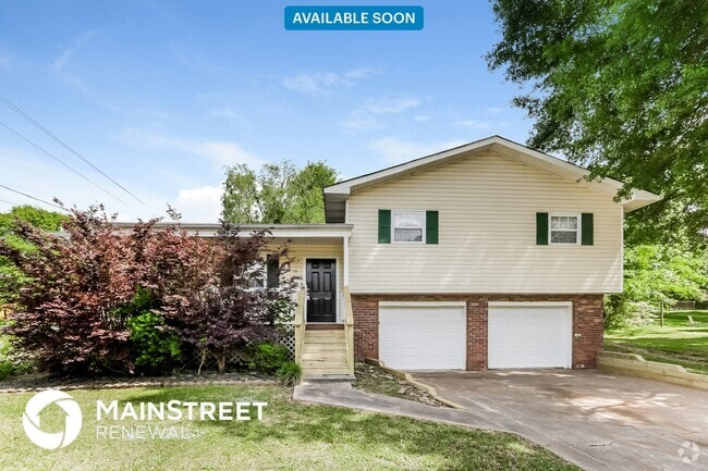 Building Photo - 15 Pine Valley Dr