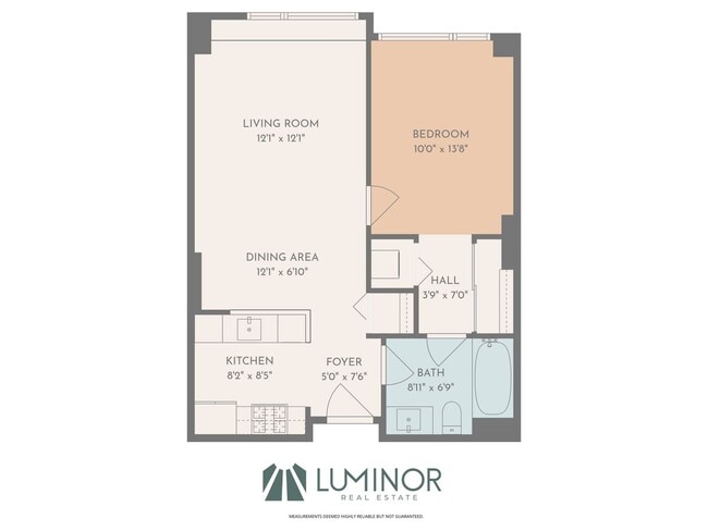 Foto del edificio - 1 Bedroom Condo with Parking and In-Unit L...