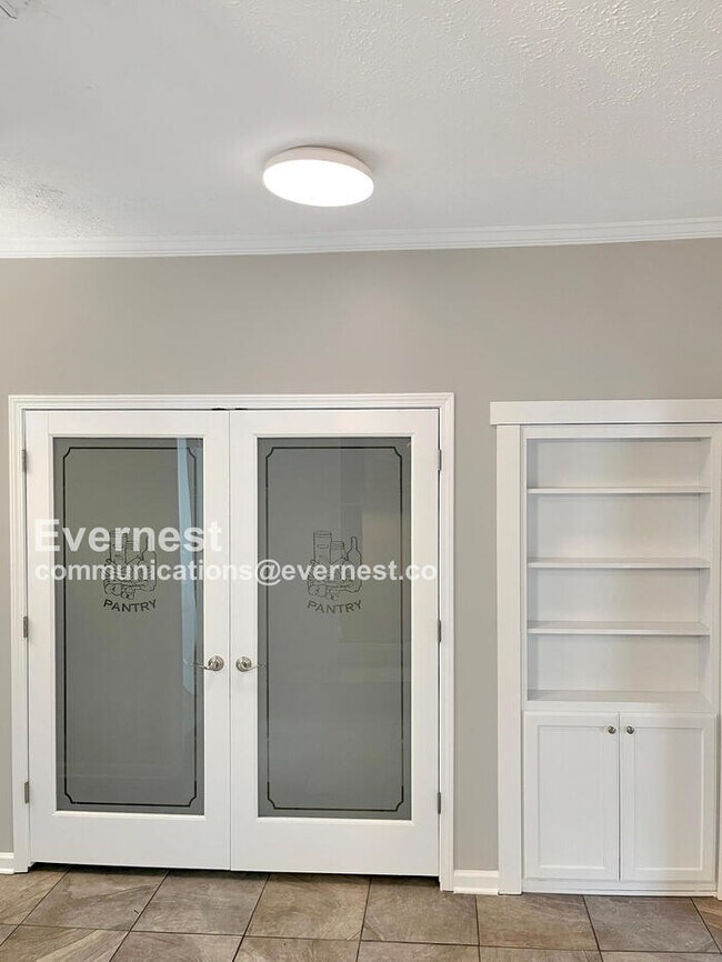 Foto del edificio - 7517 Lake Rd NW
