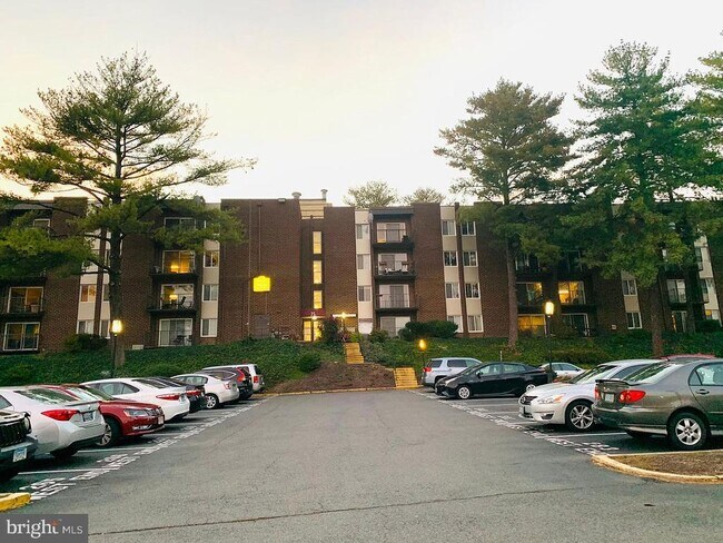Foto del edificio - 75 S Reynolds St