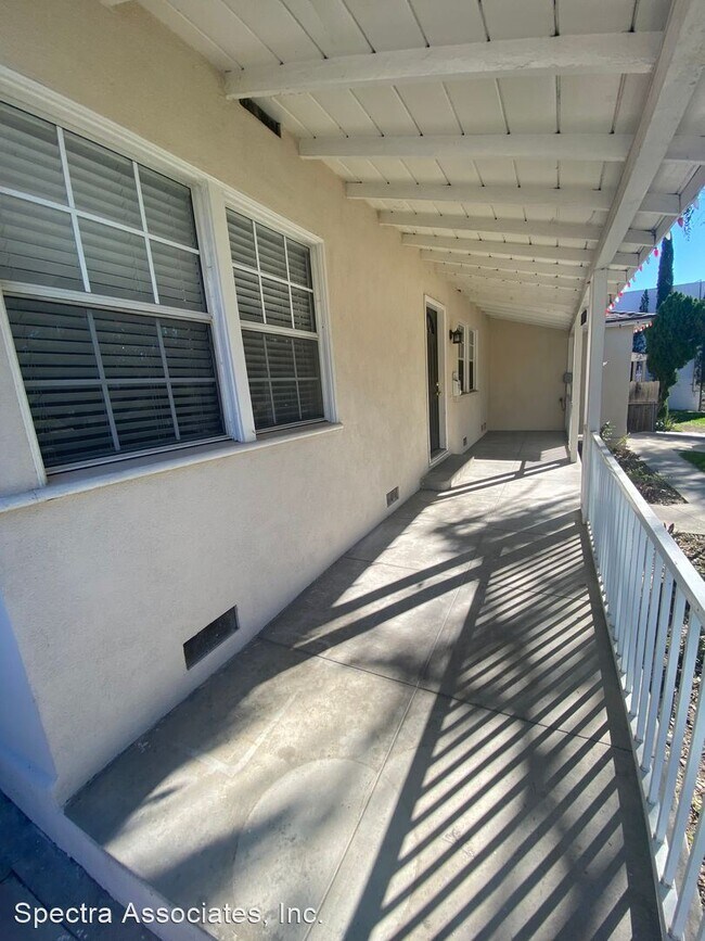 Building Photo - 3 br, 1 bath House - 3225 Montrose Ave.