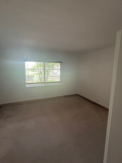 Foto del edificio - 124 NE 19th Ct