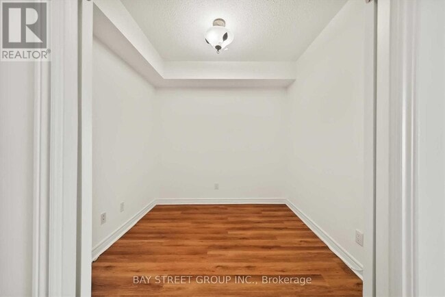 Building Photo - 88 Promenade Cir