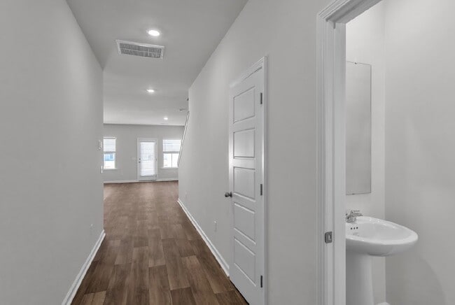 Building Photo - 8740 Silver Perch Ln