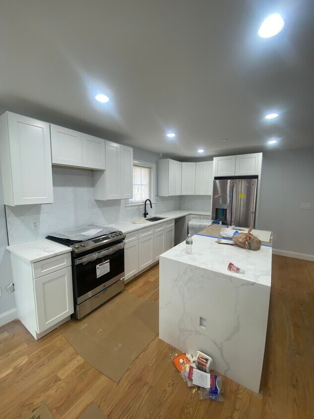 68 Dimick St Unit 3, Somerville, MA 02143 Condo for Rent in