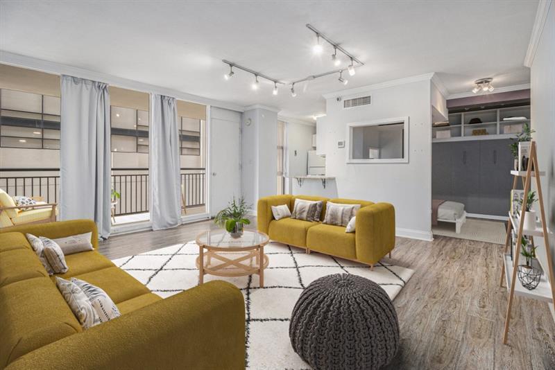Primary Photo - 620 Peachtree St NE