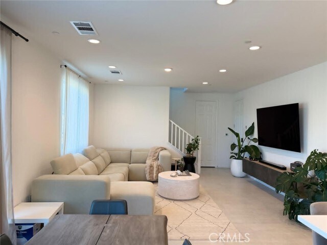 Foto del edificio - 23977 Phoebe Dr