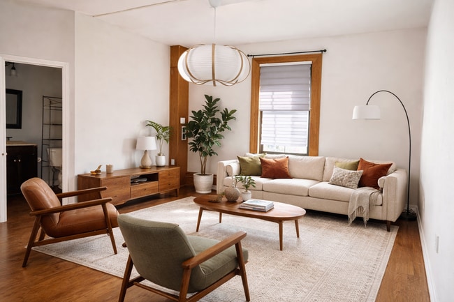 Building Photo - 145 Cambridge St