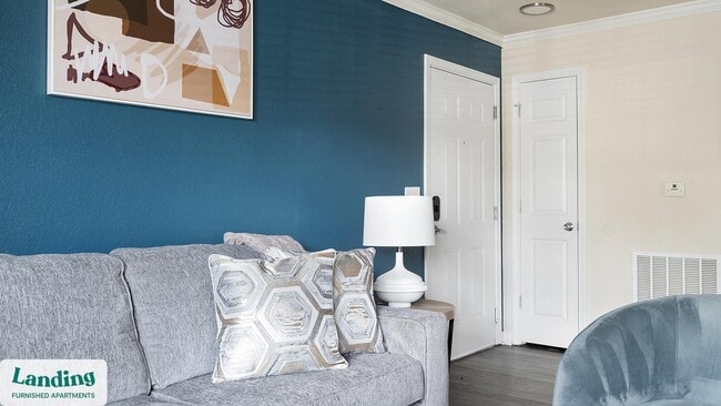 Building Photo - 210 Hillwood Blvd