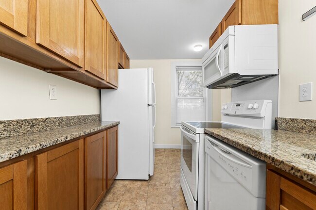 Foto del edificio - 53 Brookside Ave