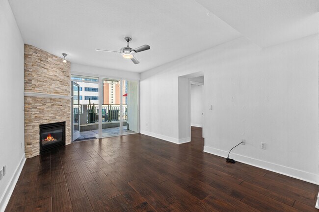 Foto del edificio - 1240 India St