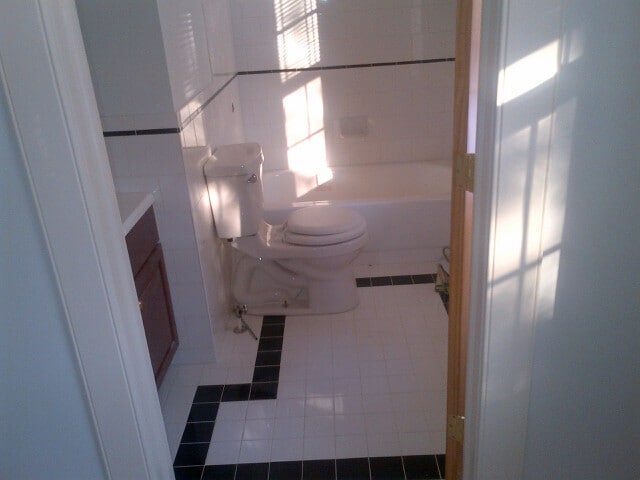 Master bath - 14785 Berlin Tpke