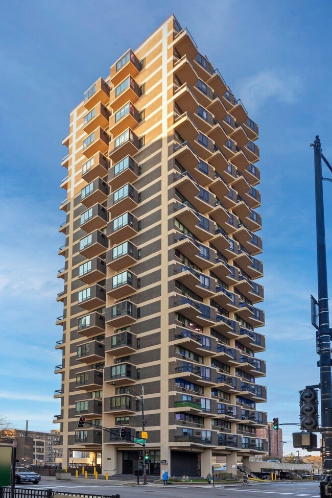 Building Photo - The Duplex Tower
