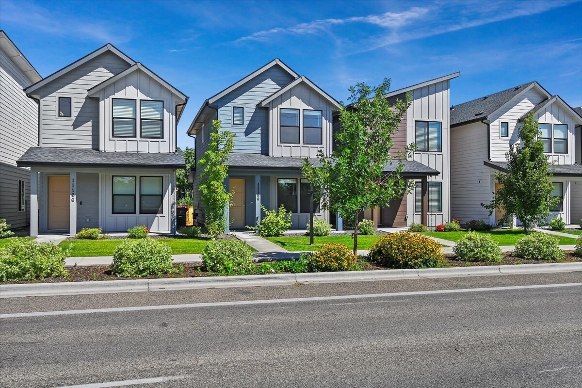 Front view - 11154 W Ustick Rd