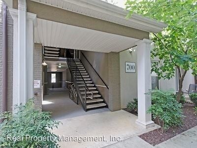 Building Photo - 700 Walker Sq