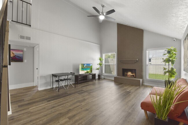 Foto del edificio - 707 Land Grant Dr