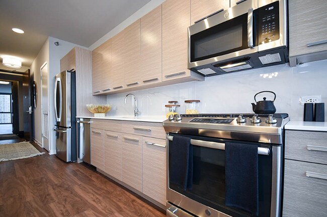 Foto del edificio - 801 W Madison St