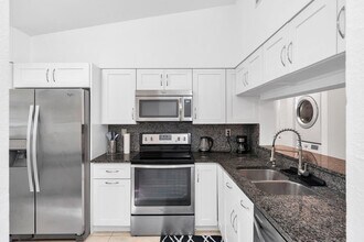 Building Photo - 3139 Millwood Terrace
