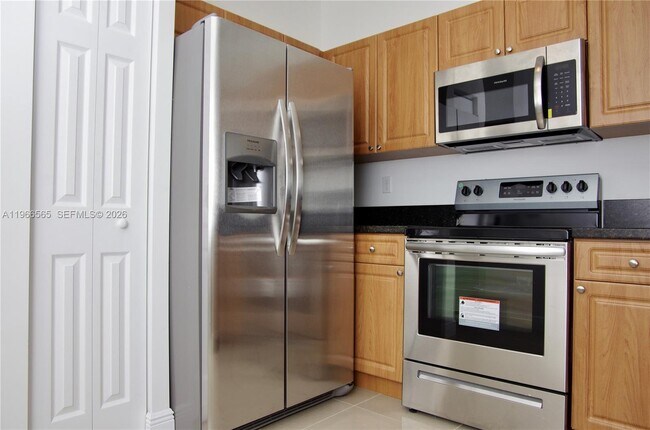 Foto del edificio - 2826 SE 16th Pl