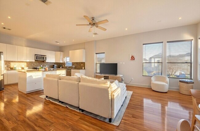 Foto del edificio - 5111 Cornish St