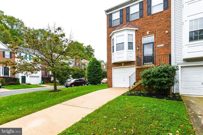 Foto del edificio - 9815 Berrywood Ct